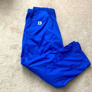 Nike Duke windbreaker pants—like new!